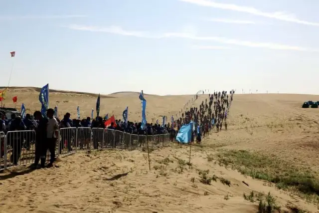 2020腾格里（民勤）沙漠半程马拉松赛开启报名